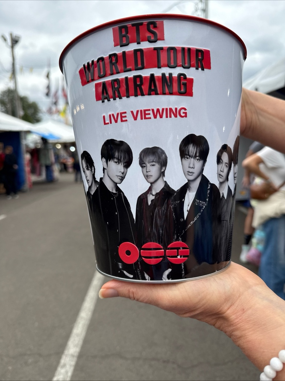 BTS World Tour Arirang Live Viewing Collectible Tin - popcorn Bucket - Picture 7 of 9